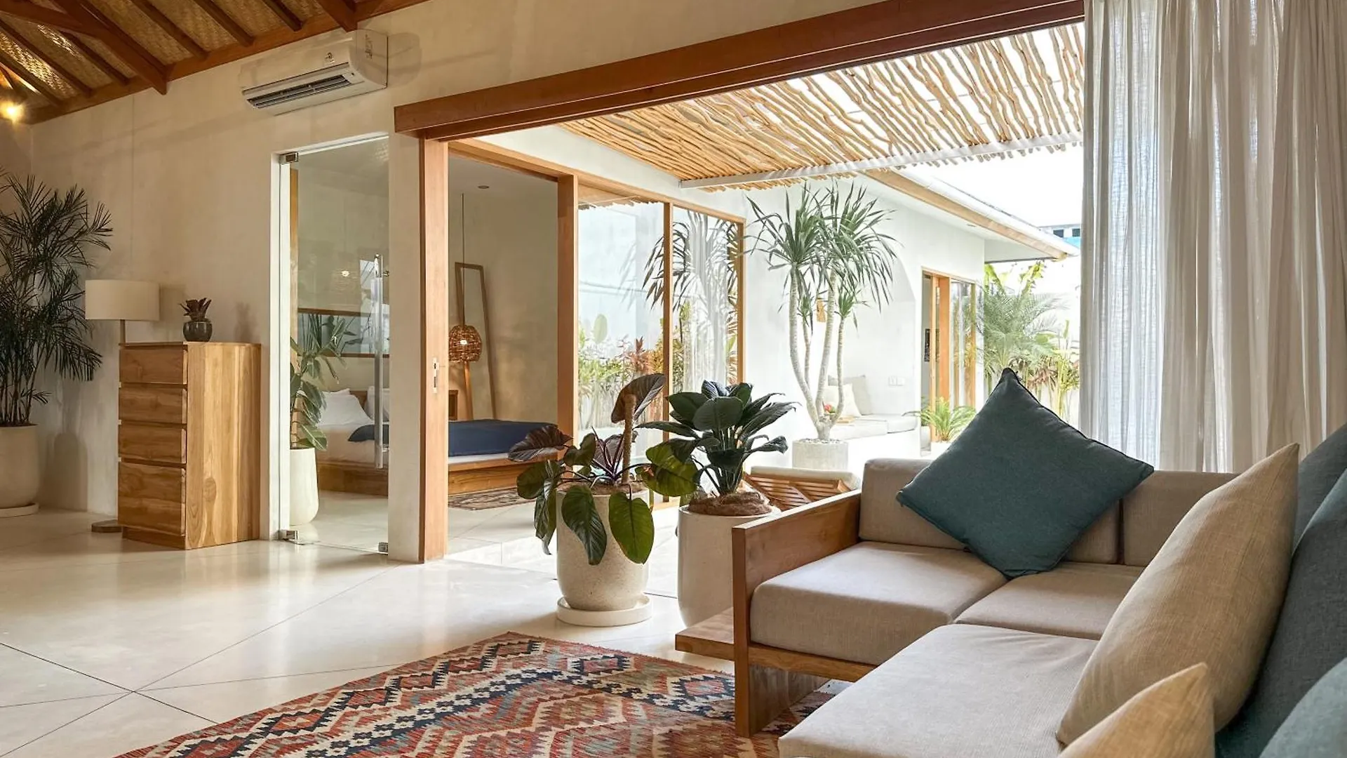 Flow Villa Bingin Uluwatu